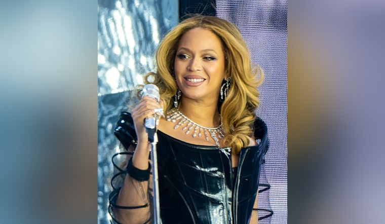 Beyoncé Slays Halftime at NRG Stadium with Epic Christmas Show