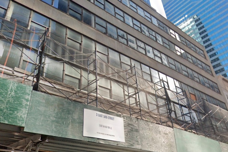 Billionaire Charles Cohen Faces Possible Foreclosure on Midtown Manhattan Property Amid $85 Million Loan Default
