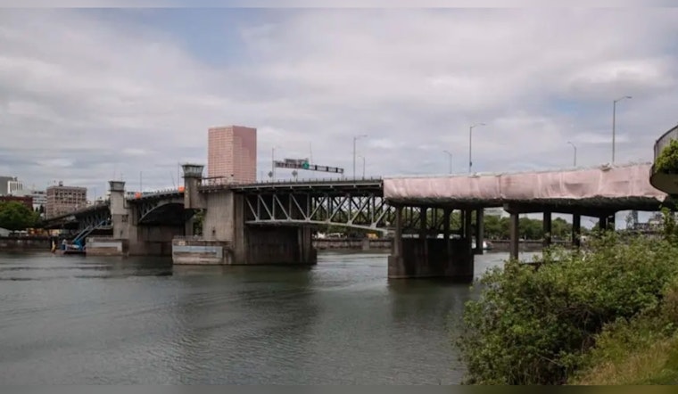 Body Found in Willamette River Near Morrison Bridge, Investigations Underway in Portland