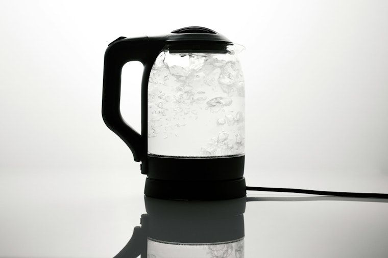 Boil Water Advisory Hits St. Charles Amidst Christmas Celebrations Due to Major Water Main Break