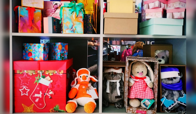 Boston Mayor and Partners Collaborate to Deliver Over 1,800 Toys to Children in Need This Holiday Season