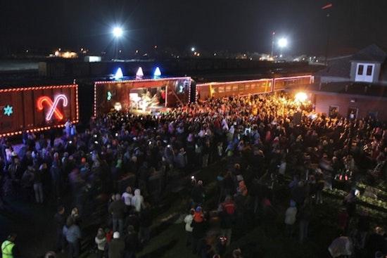 Canadian Pacific Holiday Train Rolls into St. Louis Park with Musical Acts and Charity Mission
