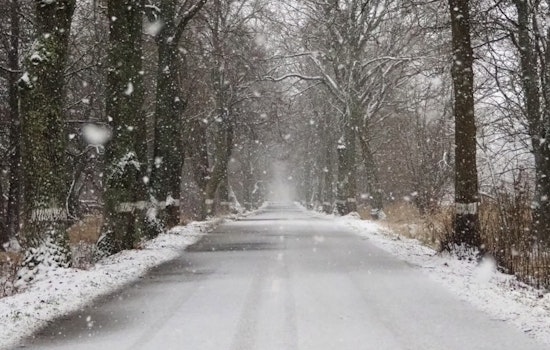 Charlotte Faces Icy Roads and Snow Flurries as Officials Urge Caution for Commuters