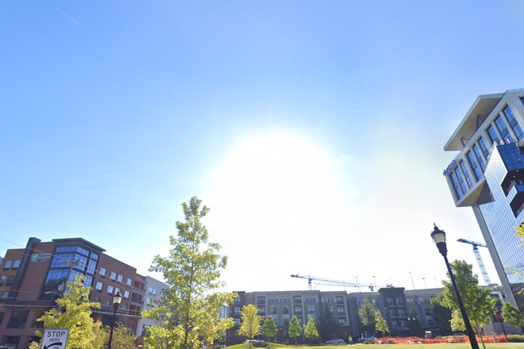 Charlotte on Alert for Wildfire Risk Amid Dry Conditions and Wind Gusts