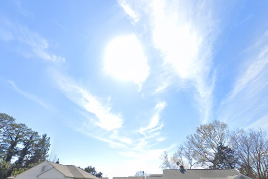 Charlotte's Weekend Weather Outlook, Fair Today, Rain Likely Sunday, Brighter Monday Ahead