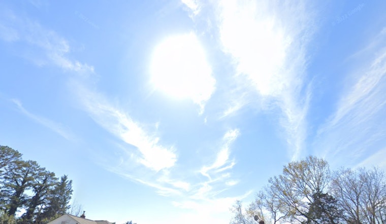 Charlotte's Weekend Weather Outlook, Fair Today, Rain Likely Sunday, Brighter Monday Ahead