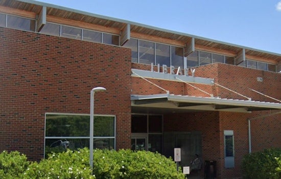 Chatham Community Library Hosts "Death and Cupcakes" Event to Support Holiday Grief