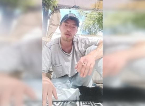 Chicago Police Seek Public's Help to Find Missing 22-Year-Old Seth Moses Last Seen in Lake Park Area