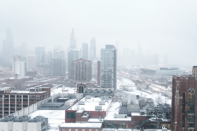 Chicago to Bid 2024 Farewell with Rain and Potential Snow, Braces for Frigid Weather in the New Year