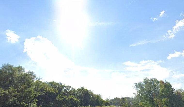 Chilly Mornings and Sunny Days Ahead for Knoxville, Rain Expected to Close the Weekend