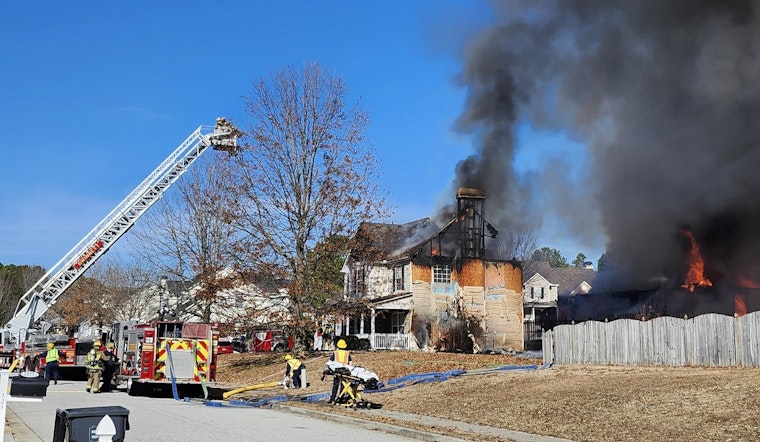 Christmas Eve Blaze Displaces Seven in Grayson, Gwinnett County Firefighters Battle House Fire