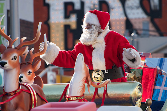 Cincinnati Mourns the Loss of Beloved Zoo Santa, Robert Weidle, Who Brought Decades of Christmas Cheer