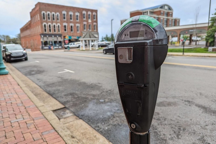 Clarksville Offers Free Street Parking on Mondays and Fridays in December to Boost Downtown Holiday Shopping