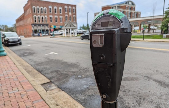 Clarksville Offers Free Street Parking on Mondays and Fridays in December to Boost Downtown Holiday Shopping