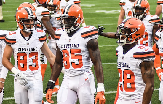 Cleveland Browns Brace for Key Matchup with Injuries: Garrett, Njoku, and Winston Questionable for Bengals Showdown