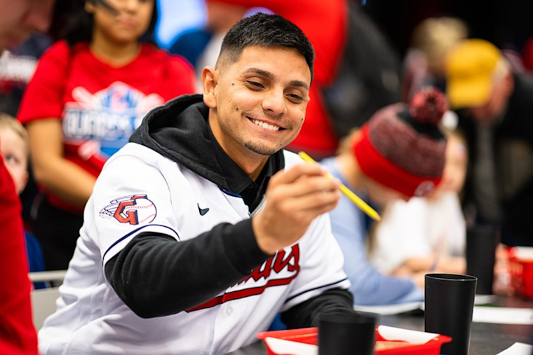 Cleveland Guardians Trade Gold Glover Andrés Giménez to Blue Jays, Acquire Pitchers in Multi-Team Deal