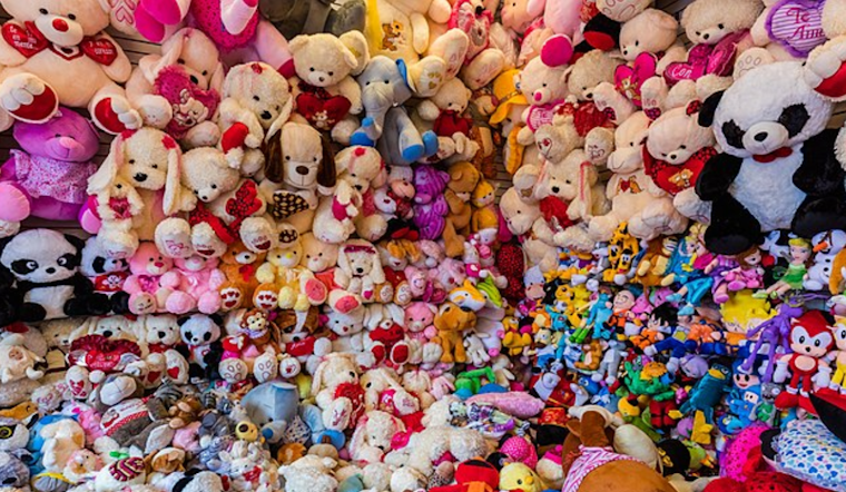 Cleveland Monsters' Goal Unleashes 21,859 Bears for Charity Despite 3-2 Loss to Rochester Americans