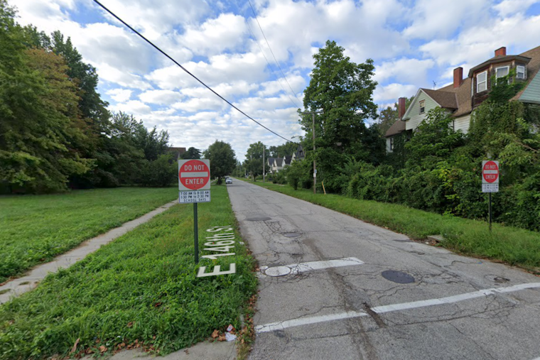 Cleveland Police Officer Wounds Teen Suspect During Car Break-In Investigation