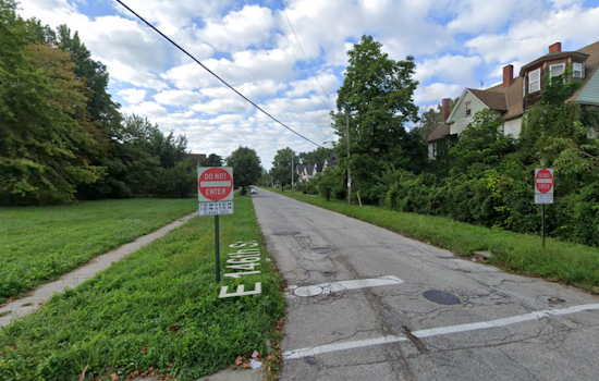 Cleveland Police Officer Wounds Teen Suspect During Car Break-In Investigation