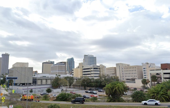 Cloudy Christmas With Mild Temperatures in Tampa, Chance of Showers Ahead
