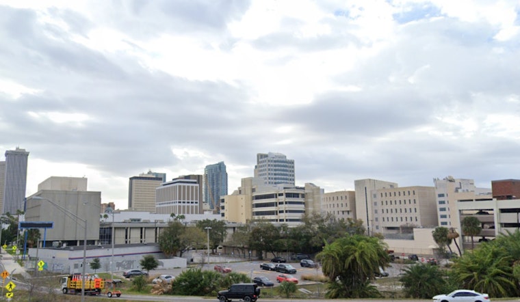 Cloudy Christmas With Mild Temperatures in Tampa, Chance of Showers Ahead