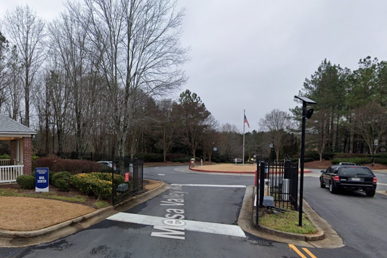 Cobb County Police Investigating After Two Hospitalized in Austell Apartment Shooting