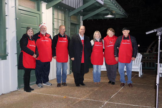 Collierville Gives Cheerful Shout-out to Dedicated Town Employees for Festive Success