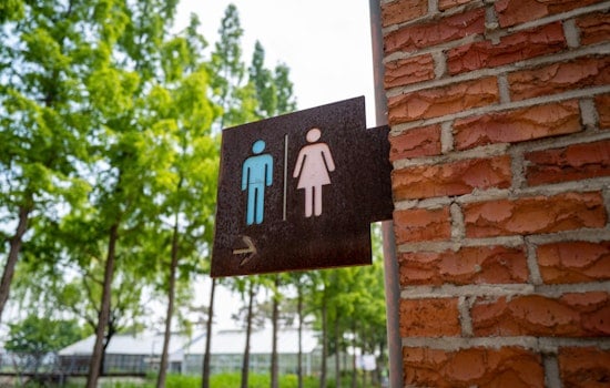 Conroe ISD Dismisses Teacher After Enforcing Restroom Ban Leading to Student Distress at Bartlett Elementary