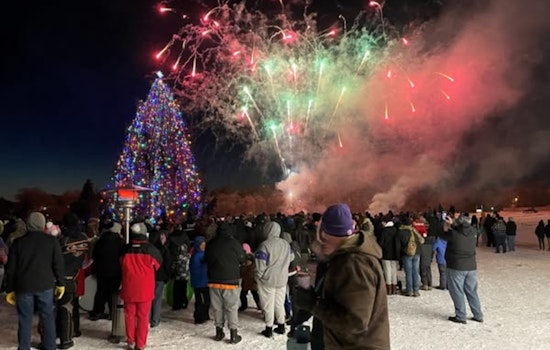 Coon Rapids Kicks Off the Season with Annual Tree Lighting Festival Featuring Santa, Music, and Charity Drive