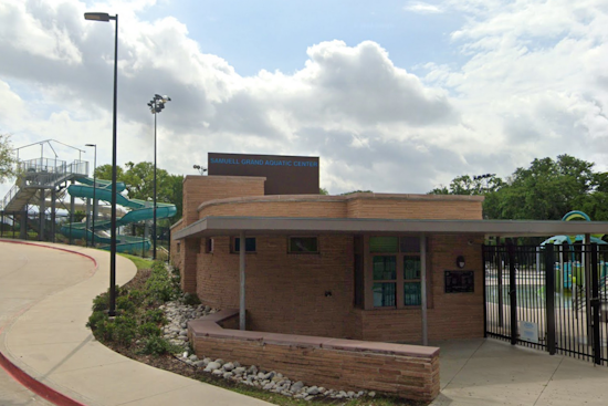 Dallas Aquatics Dives into Holiday Giving with Fundraisers for Free Swim Lessons for Youth