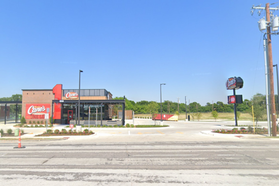 Dallas Aquatics Partners with Local Businesses to Provide Free Swim Lessons for Youth