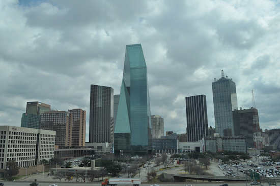Dallas Braces for Weather Rollercoaster: Thunderstorms and High Winds Ahead, Says National Weather Service