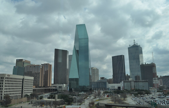 Dallas Braces for Weather Rollercoaster: Thunderstorms and High Winds Ahead, Says National Weather Service