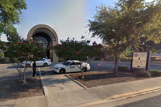 Dallas Community Resists City Plan to Convert Old Hospital into Homeless Housing, Potential Sale at Loss Looms