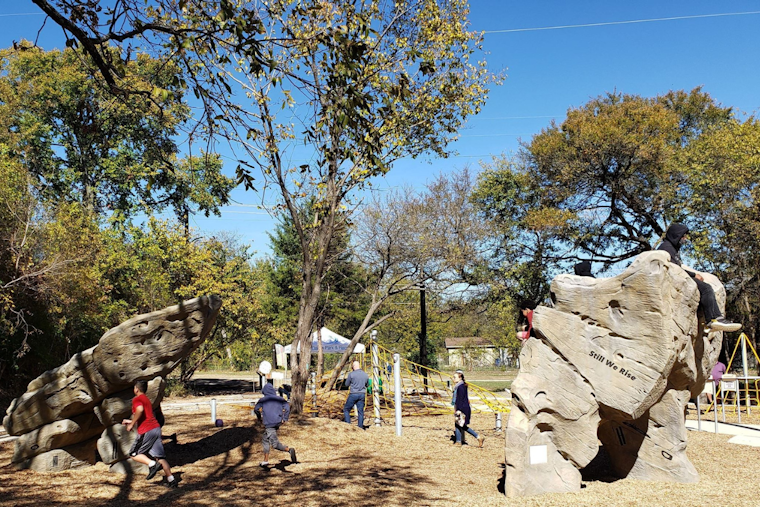 Dallas Park and Recreation Facilities to Observe Holiday Hours for New Year's Eve and Day