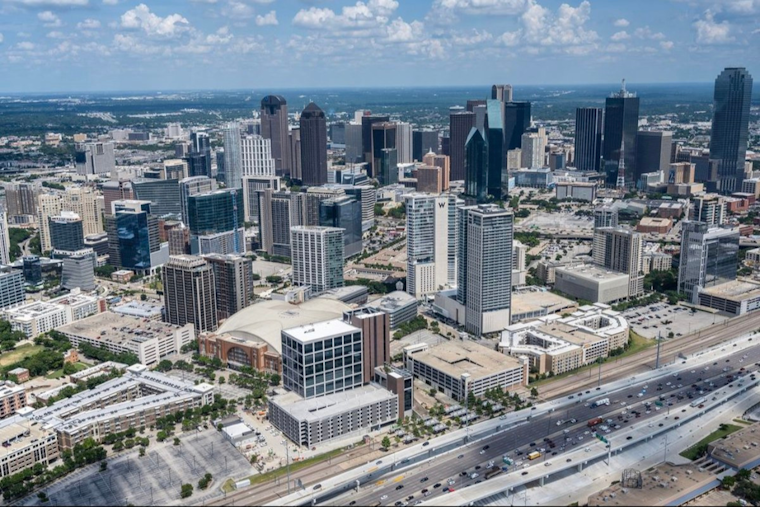 Dallas to Experience Mild Temperatures and Mixed Skies This Week, with Potential for Showers
