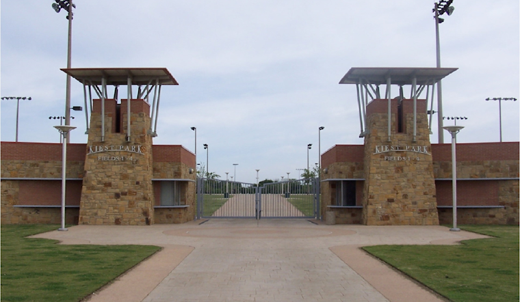 Delight in Dallas: Kiest Park to Host Festive Holiday Festival and Tree Lighting on December 14