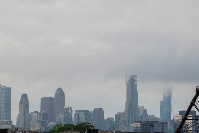 Dense Fog Advisory for Chicago and Surrounding Counties, NWS Urges Caution for Motorists