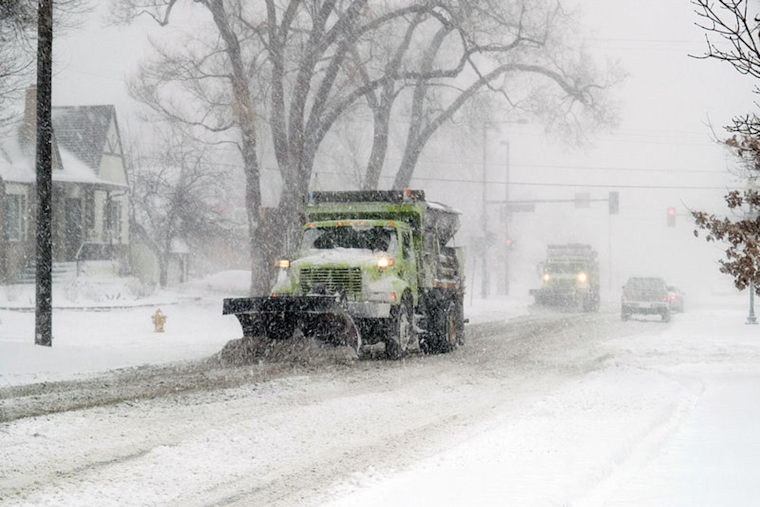 Denver Faces Wintry Mix as NWS Issues Hazardous Weather Outlook, Mountains Brace for Snow and Winds