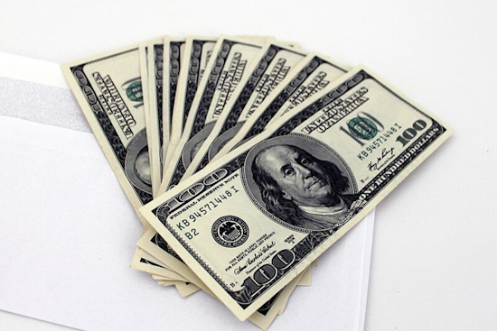 Denver to Raise Minimum Wage to $18.81 Amid Inflation Adjustments