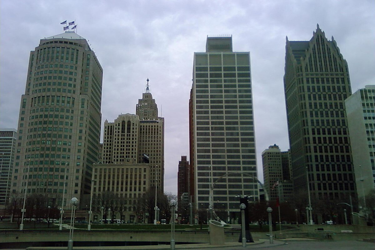 Detroit Braces for Week of Rain, Gusty Winds, and Potential Snow, Says National Weather Service