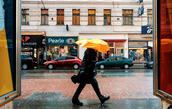 Detroit Weather Alert: Windy, Rainy Days Incoming with Chilly Temperatures Ahead