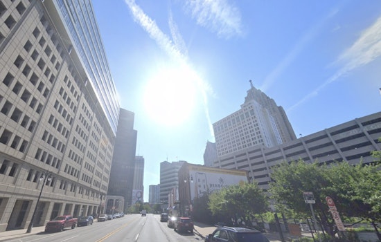 Detroit Weather Forecast Predicts a Mix of Sun, Showers, and Potential Snow