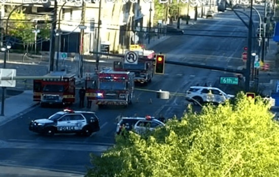 Downtown Las Vegas Traffic Resumes After Police Investigate Suspicious Package