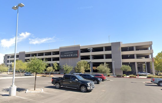 Downtown Summerlin Buzzes with Shoppers as Black Friday Sales Set to Break Records