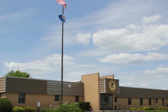 Duluth Federal Prison Camp Workers Rally to Stop Closure, Garnering Political Support Amid Infrastructure Concerns