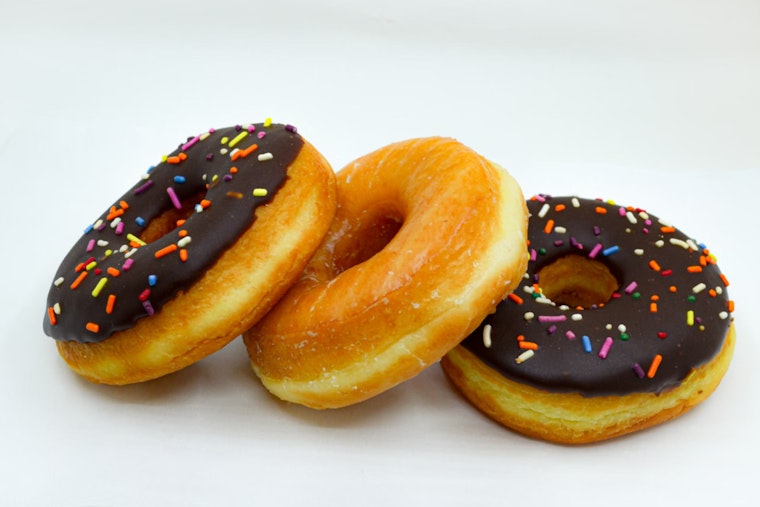 Dunkin' to Serve Coffee and Treats on Staten Island Ferry as Concessions Return
