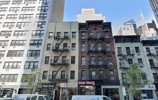 Early Morning Blaze in Murray Hill Claims Life of Resident, FDNY Investigates Cause
