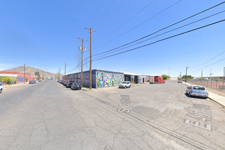 El Paso Firefighters Successfully Extinguish Early Morning Blaze in Segundo Barrio; No Injuries Reported