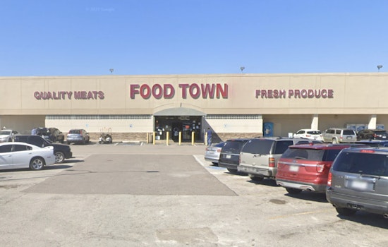 Elderly Man Critically Injured in North Harris County Parking Lot as Sheriff's Office Seeks Suspect